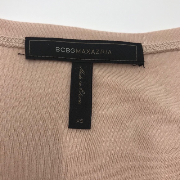 BCBGMAXAZRIA| Twist V Neck Back Cut out Tee Blush - Picture 8 of 15